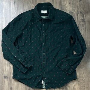 AE Men's Green Button-Up Shirt